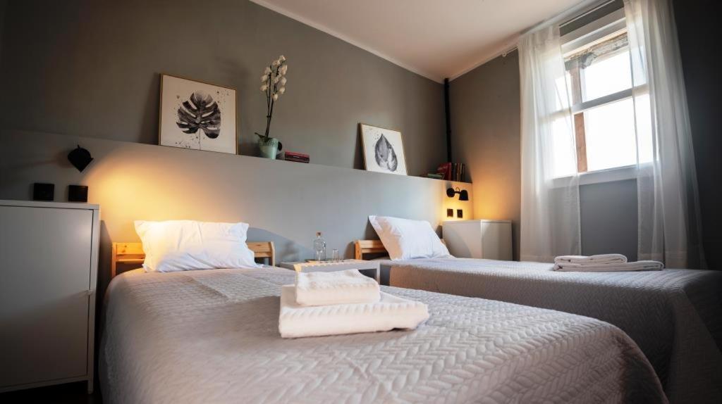 Quarto Twin