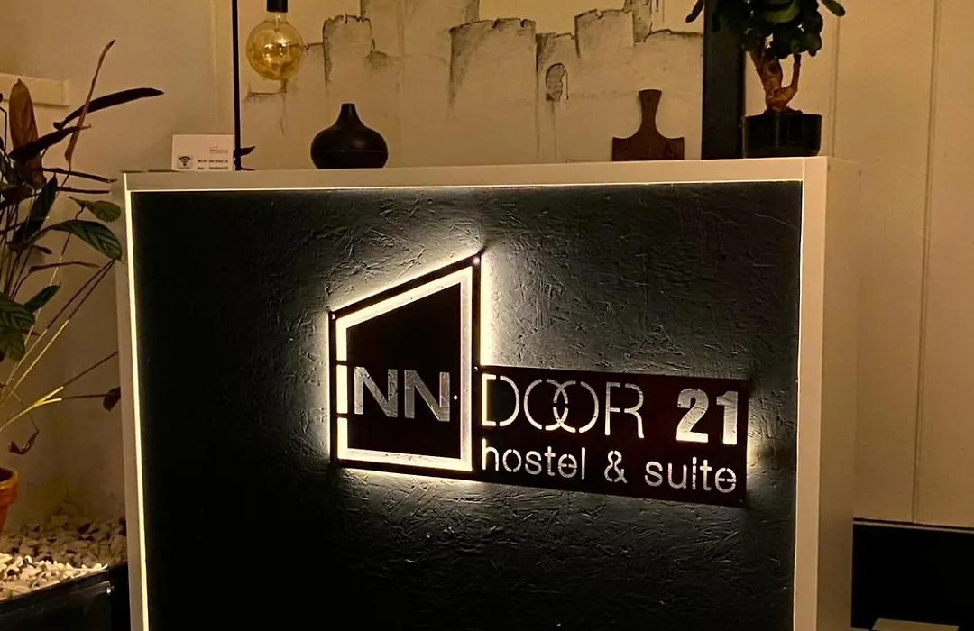 Inn Door 21 - Hostel & Suite-1